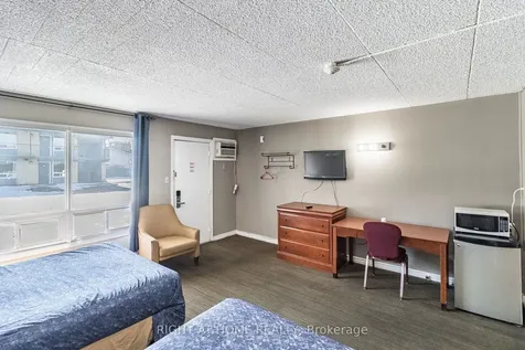 5958 Fallsview Boulevard Niagara Falls ON L2G 3V5