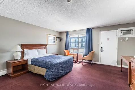 5958 Fallsview Boulevard Niagara Falls ON L2G 3V5