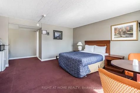 5958 Fallsview Boulevard Niagara Falls ON L2G 3V5