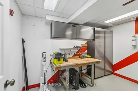 370 Stephanie Drive Guelph ON N1K 1R2