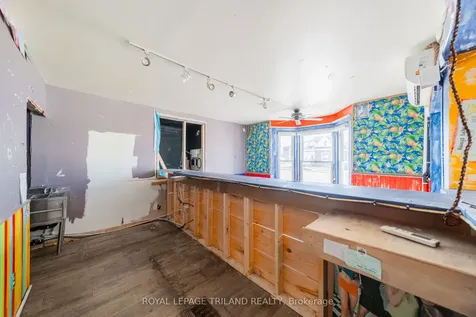 26 Ontario Street S Lambton Shores ON N0M 1T0