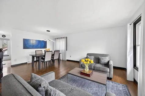 56 Hummingbird Lane Hamilton ON L9A 4A9