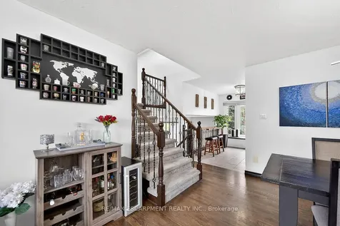 56 Hummingbird Lane Hamilton ON L9A 4A9
