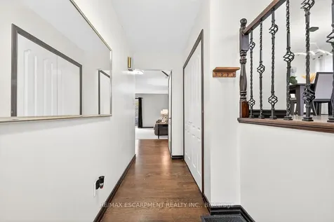 56 Hummingbird Lane Hamilton ON L9A 4A9