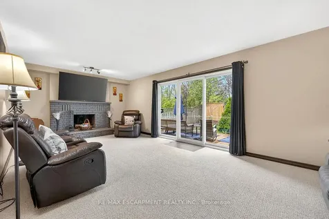 56 Hummingbird Lane Hamilton ON L9A 4A9