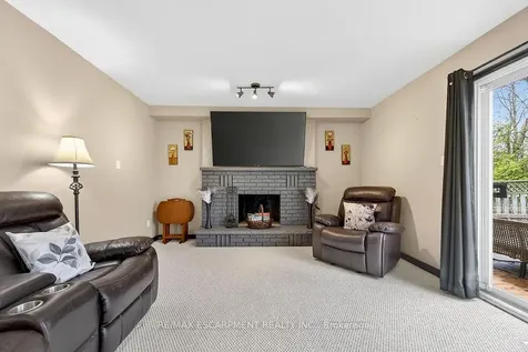56 Hummingbird Lane Hamilton ON L9A 4A9