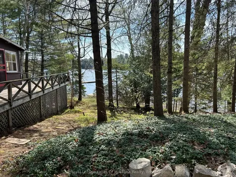 1091 North Tooke Lake Road Lake Of Bays ON P0B 1A0
