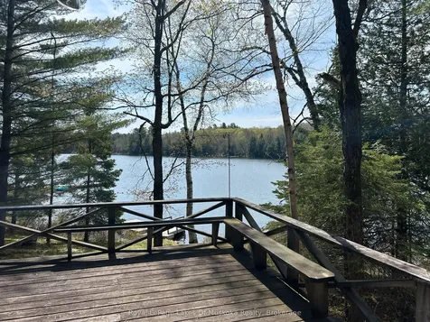 1091 North Tooke Lake Road Lake Of Bays ON P0B 1A0