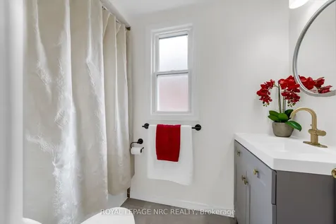 475 East 38th Street Hamilton ON L8V 4G7