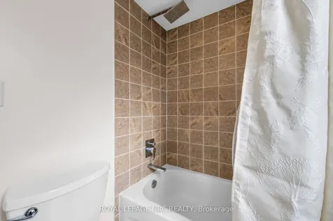 475 East 38th Street Hamilton ON L8V 4G7