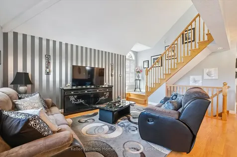 28 Harcourt Place Centre Wellington ON N1M 0A6