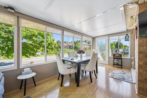 28 Harcourt Place Centre Wellington ON N1M 0A6