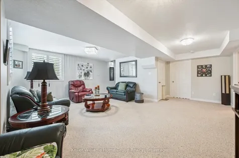 28 Harcourt Place Centre Wellington ON N1M 0A6