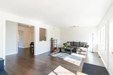 621 Rosseau Road Hamilton ON L8K 4T9