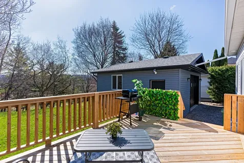 621 Rosseau Road Hamilton ON L8K 4T9