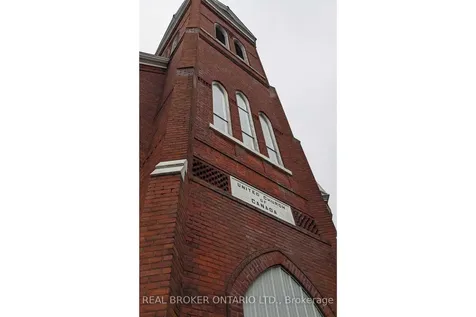 2048 Albert Street S Howick ON N0G 1X0