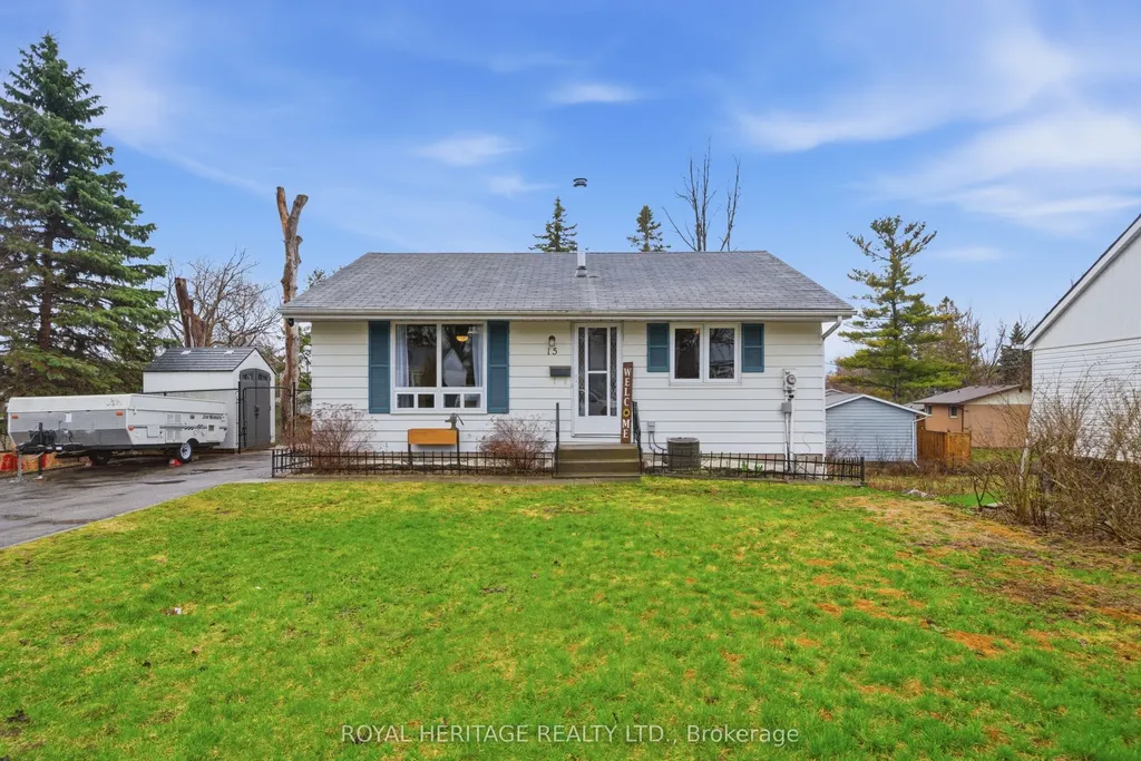 15 Kidd Avenue Quinte West ON K8V 2C6