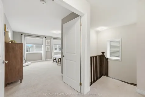 54 Harpin Way W Centre Wellington ON N1M 0H8