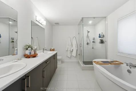 54 Harpin Way W Centre Wellington ON N1M 0H8