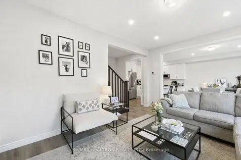 54 Harpin Way W Centre Wellington ON N1M 0H8