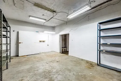 955 Barton Street E Hamilton ON L8L 3C4