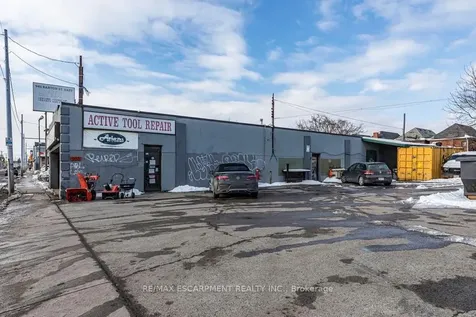 955 Barton Street E Hamilton ON L8L 3C4