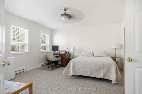 10277 Grand Oaks Drive Lambton Shores ON N0M 1T0