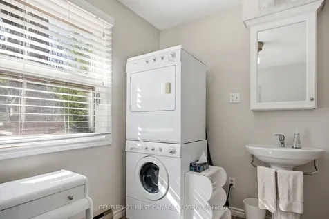 10277 Grand Oaks Drive Lambton Shores ON N0M 1T0