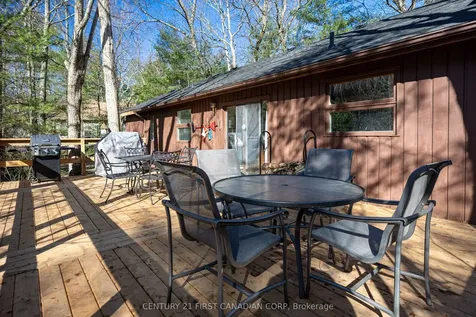 10277 Grand Oaks Drive Lambton Shores ON N0M 1T0