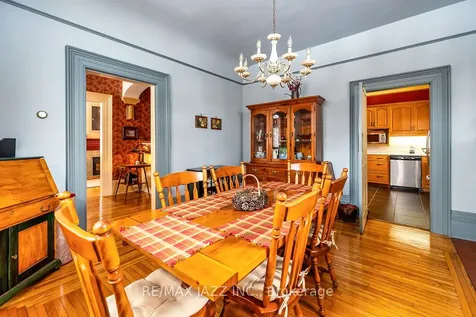 22 Francis Street Kawartha Lakes ON K9V 3R6