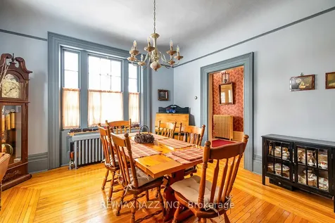 22 Francis Street Kawartha Lakes ON K9V 3R6