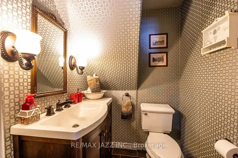 22 Francis Street Kawartha Lakes ON K9V 3R6