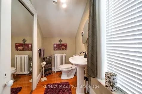 22 Francis Street Kawartha Lakes ON K9V 3R6