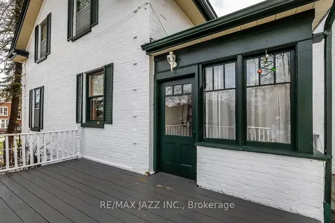 22 Francis Street Kawartha Lakes ON K9V 3R6