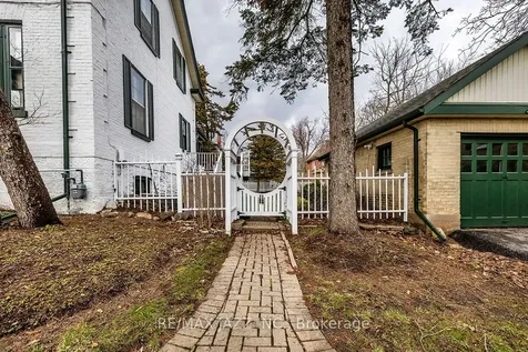 22 Francis Street Kawartha Lakes ON K9V 3R6