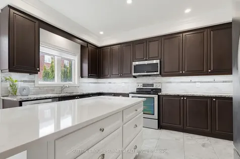 7 Attridge Crescent Hamilton ON L8B 0R5
