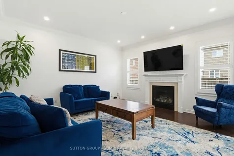 7 Attridge Crescent Hamilton ON L8B 0R5