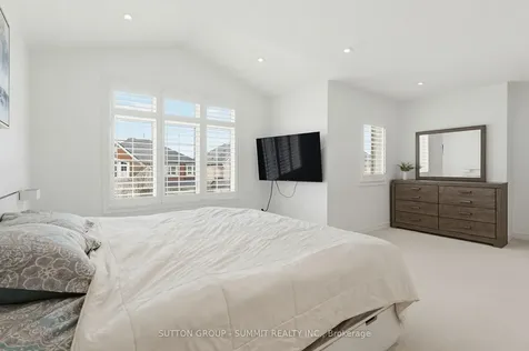 7 Attridge Crescent Hamilton ON L8B 0R5