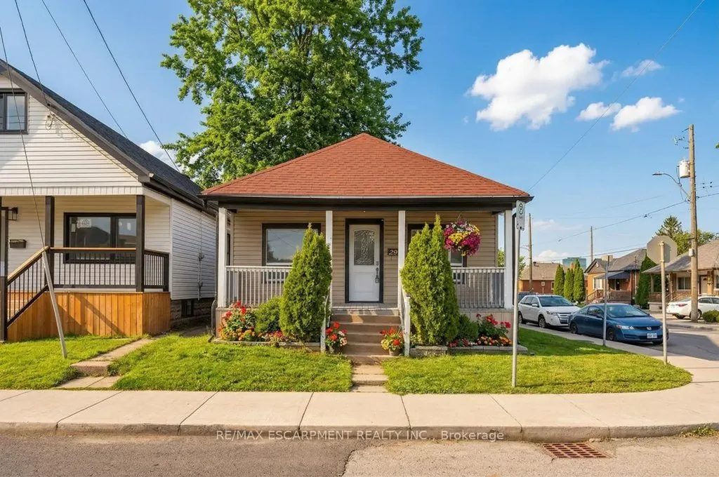 299 Britannia Avenue Hamilton ON L8H 1Y2