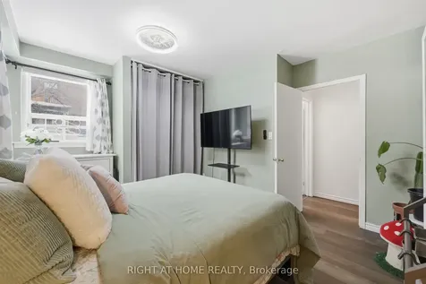 223 Macnab Street S Hamilton ON L8P 3C9