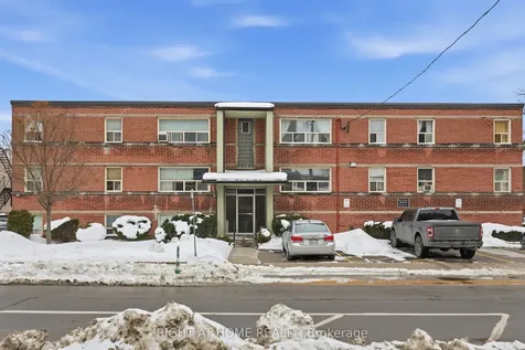 223 Macnab Street S Hamilton ON L8P 3C9