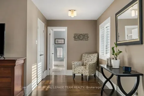 8 Thunderbird Crescent Kanata ON K2M 2V7