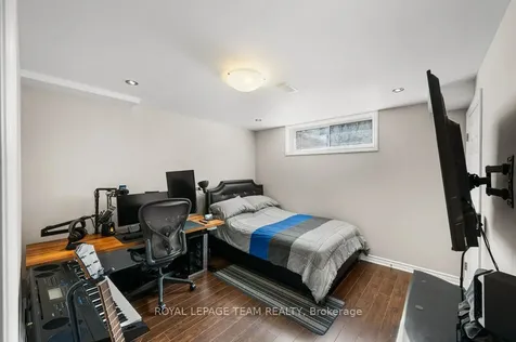8 Thunderbird Crescent Kanata ON K2M 2V7