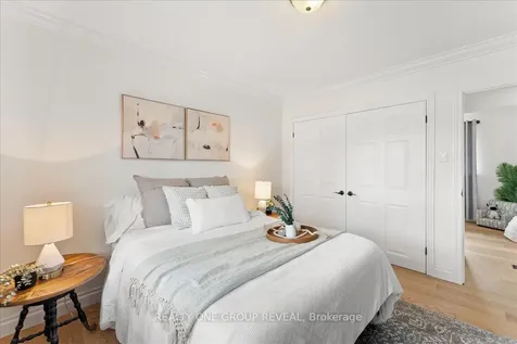 376 Bellevue Street Peterborough ON K9H 5G2