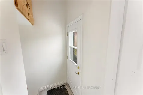 376 Bellevue Street Peterborough ON K9H 5G2