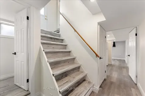 376 Bellevue Street Peterborough ON K9H 5G2