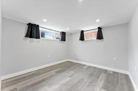 376 Bellevue Street Peterborough ON K9H 5G2
