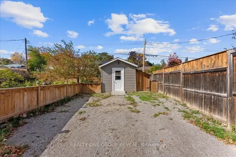 376 Bellevue Street Peterborough ON K9H 5G2