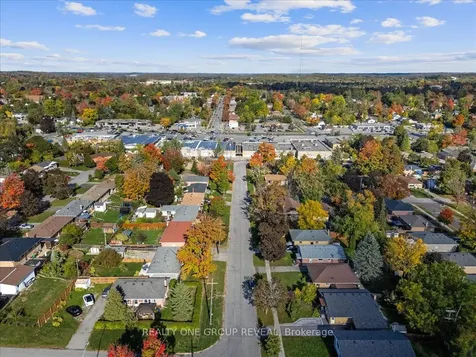 376 Bellevue Street Peterborough ON K9H 5G2