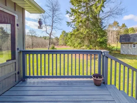 87 Laneige Avenue Huntsville ON P0B 1L0